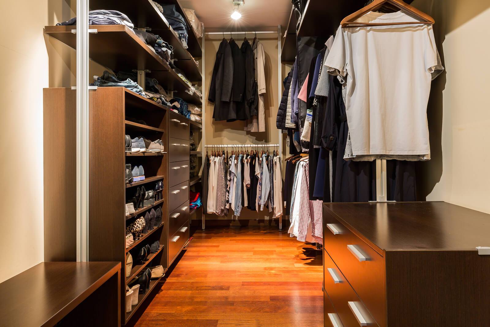 home interior design trend walk in closet