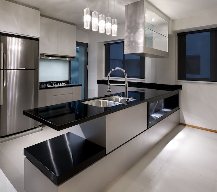 Modern and Functional HDB Kitchen Use Light For Function And Aesthetics