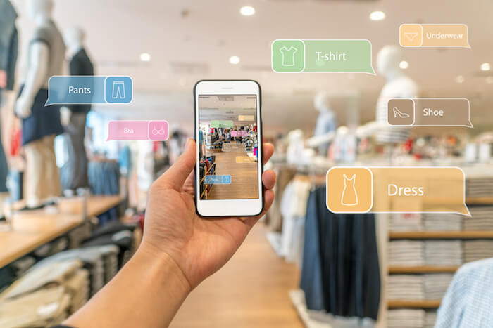 How Technology is Shaping Up the Future of Retail Interior Design beacon technology