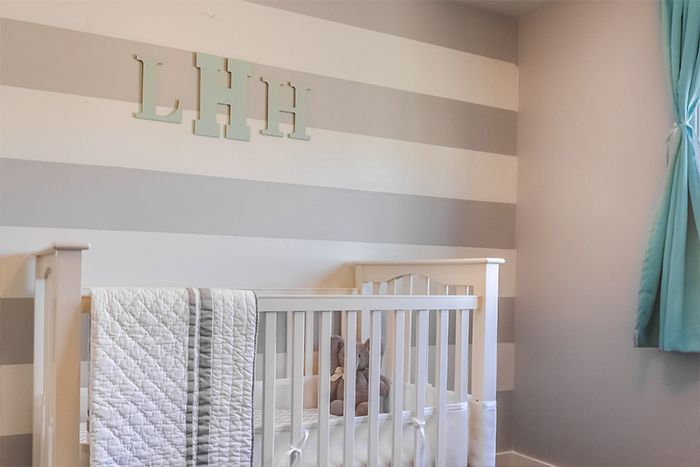 8 Creative Ways To Decorate A Wall Stripes