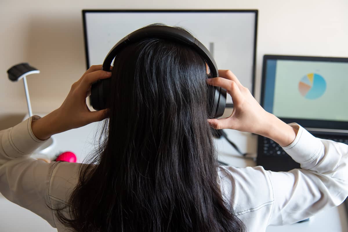 Beating Home Renovation Noise While Working from Your Flat